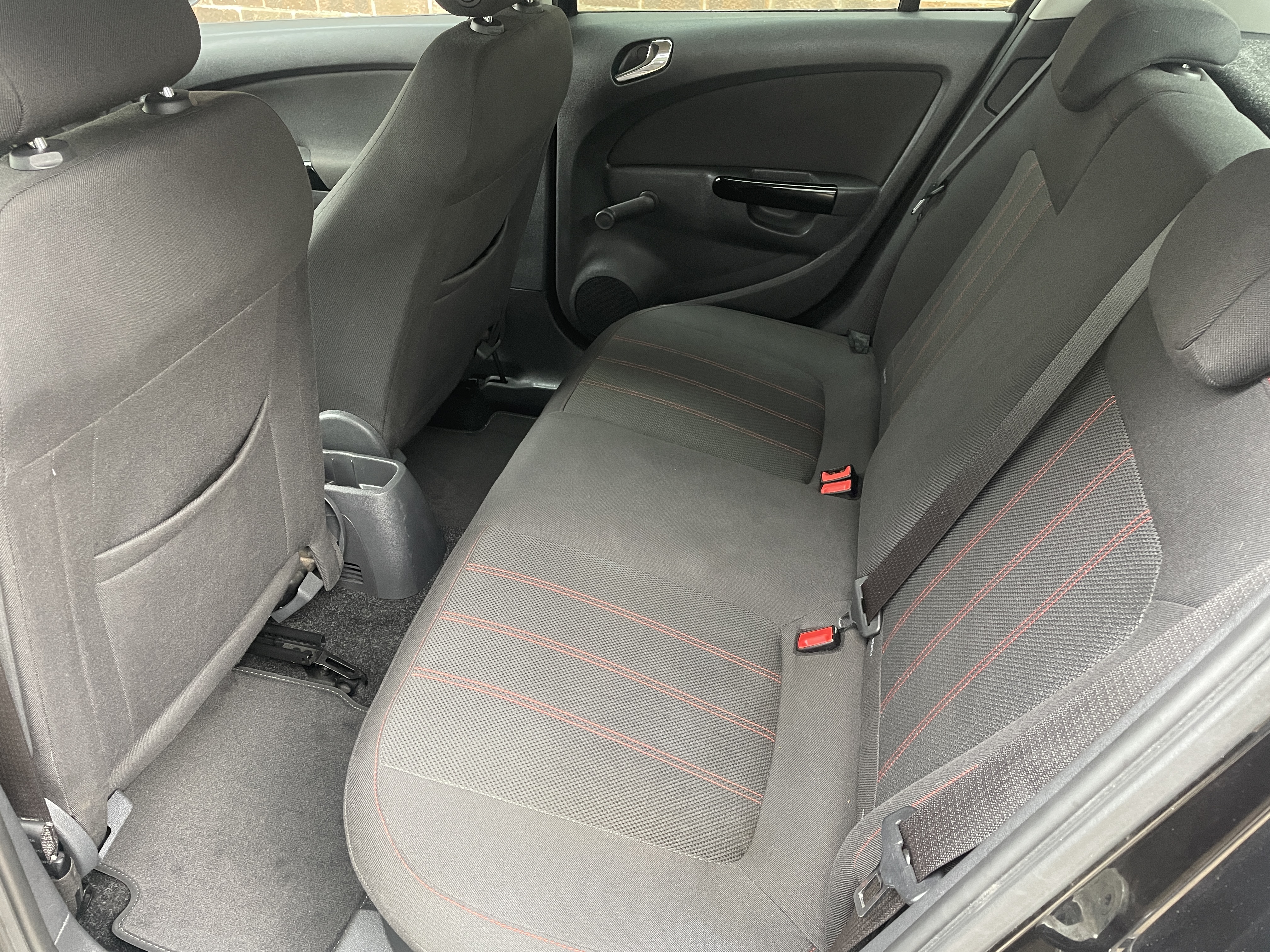 Vauxhall Corsa 1.2 SXi (1)