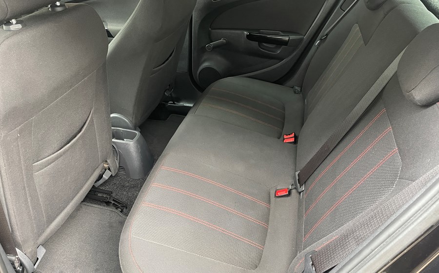 Vauxhall Corsa 1.2 SXi (1)