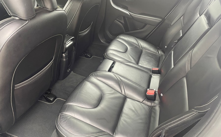 Volvo V40 T2 1.5 R-Design Nav Automatic