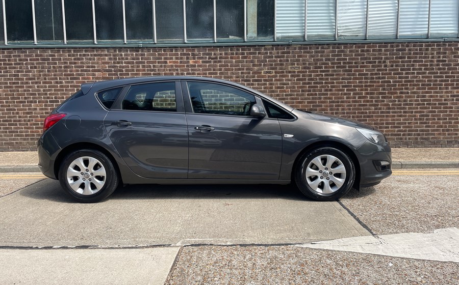 Vauxhall Astra 1.6 Design CDTi Diesel