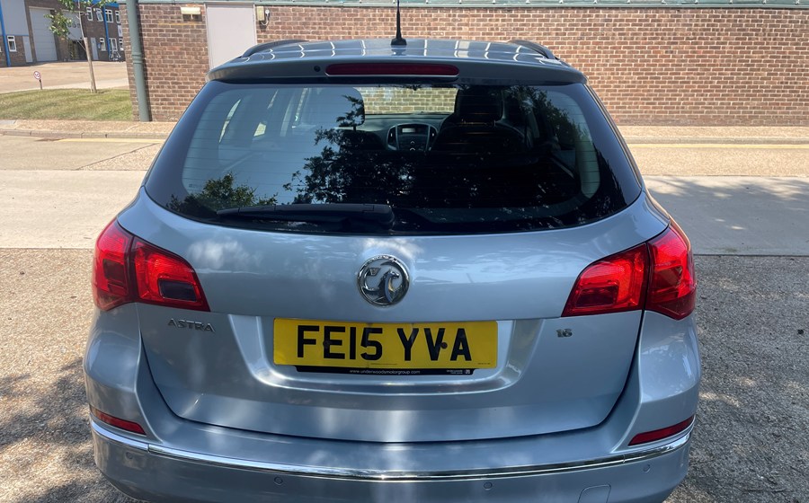 Vauxhall Astra 1.6 Design AUTOMATIC
