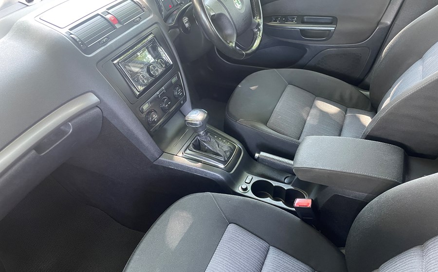 Skoda Octavia 2.0 Elegance AUTOMATIC Estate
