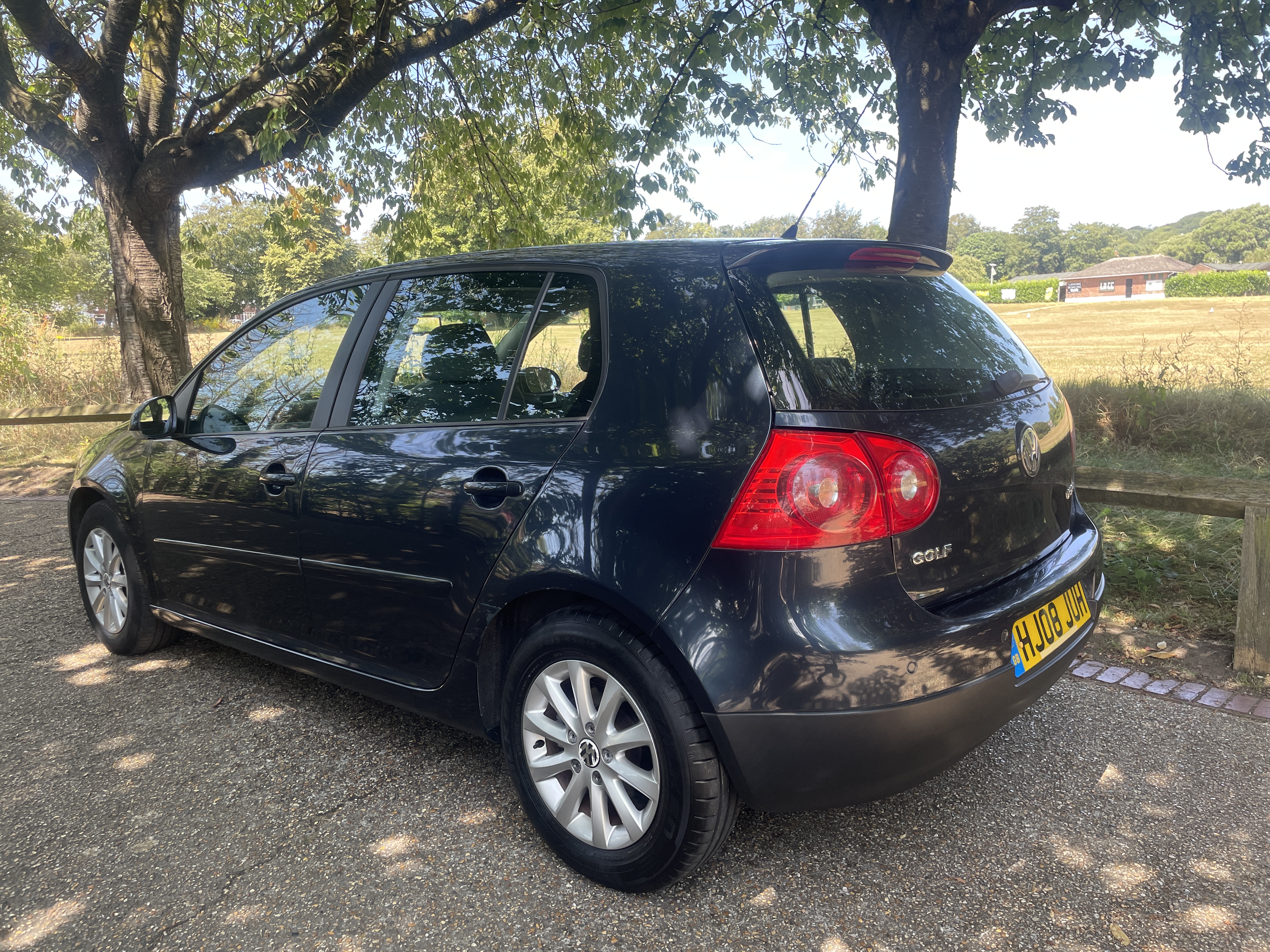 Volkswagen Golf Match 1.6 AUTOMATIC