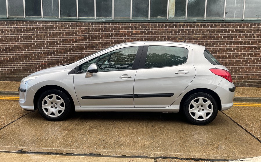 Peugeot 308 1.6 HDi Diesel AUTOMATIC