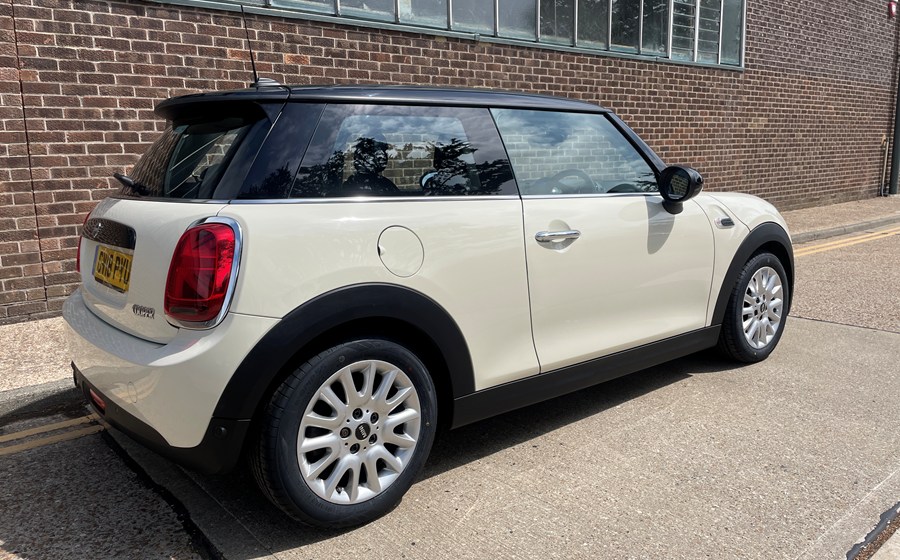 Mini Cooper 1.5 Automatic