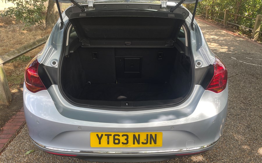 Vauxhall Astra 1.6 Elite AUTOMATIC