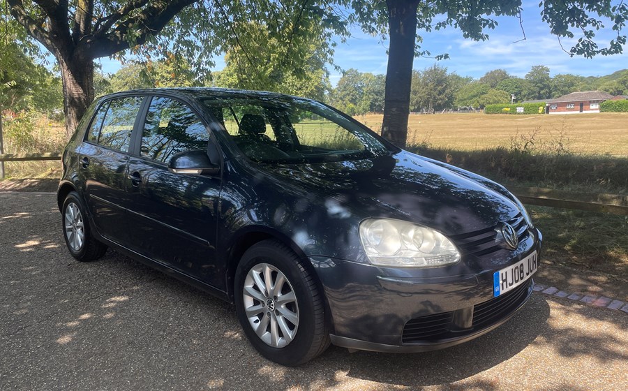 Volkswagen Golf Match 1.6 AUTOMATIC