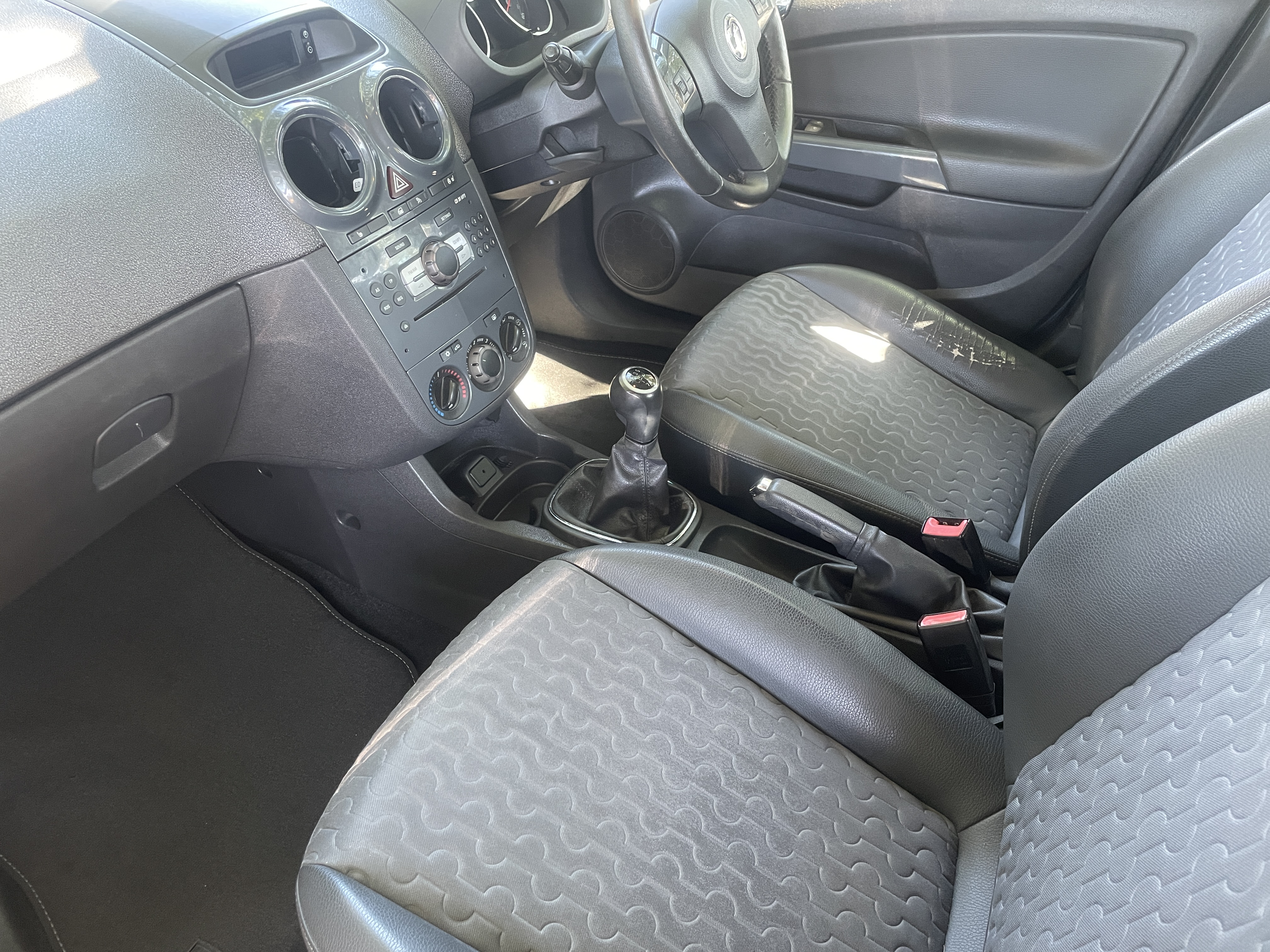 Vauxhall Corsa 1.2 SE