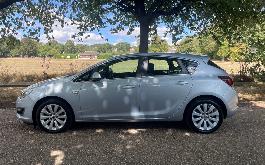 Vauxhall Astra 1.6 Elite AUTOMATIC