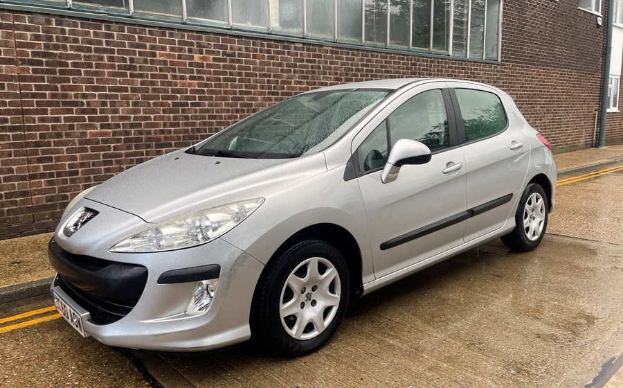 Peugeot 308 1.6 HDi Diesel AUTOMATIC