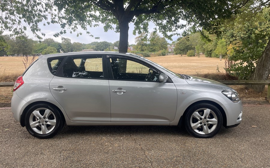 Kia Ceed 2 Ecodynamic 1.4 CRDi