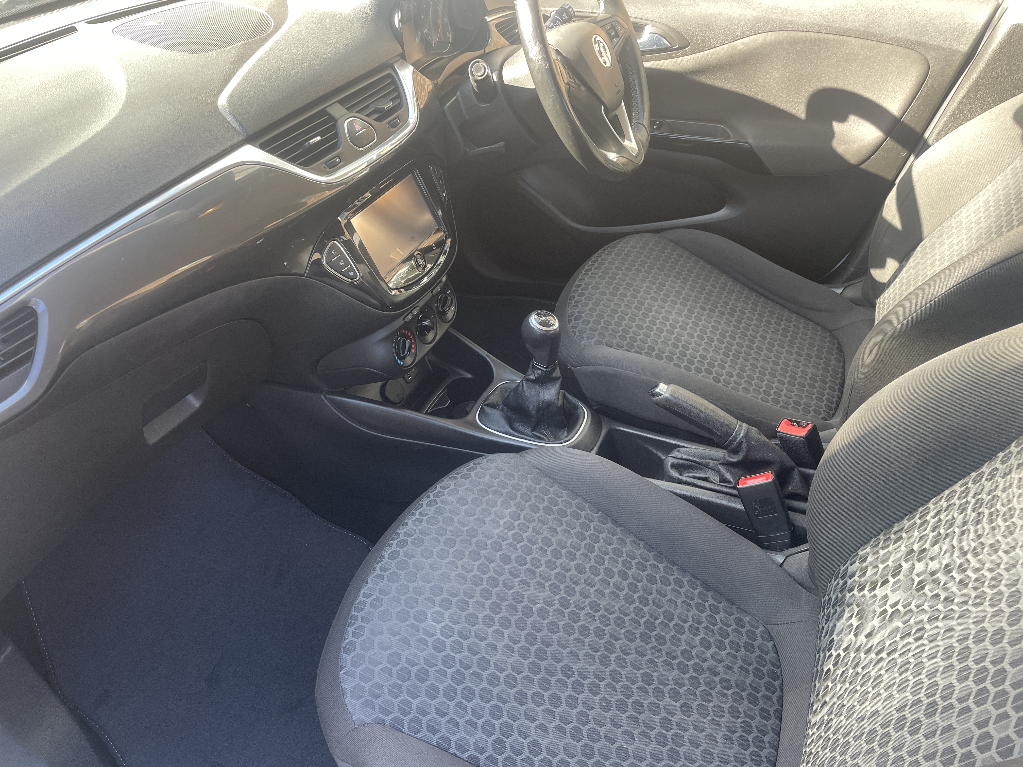 Vauxhall Corsa 1.2 Excite (1)