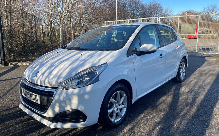 Peugeot 208 Active 1.0