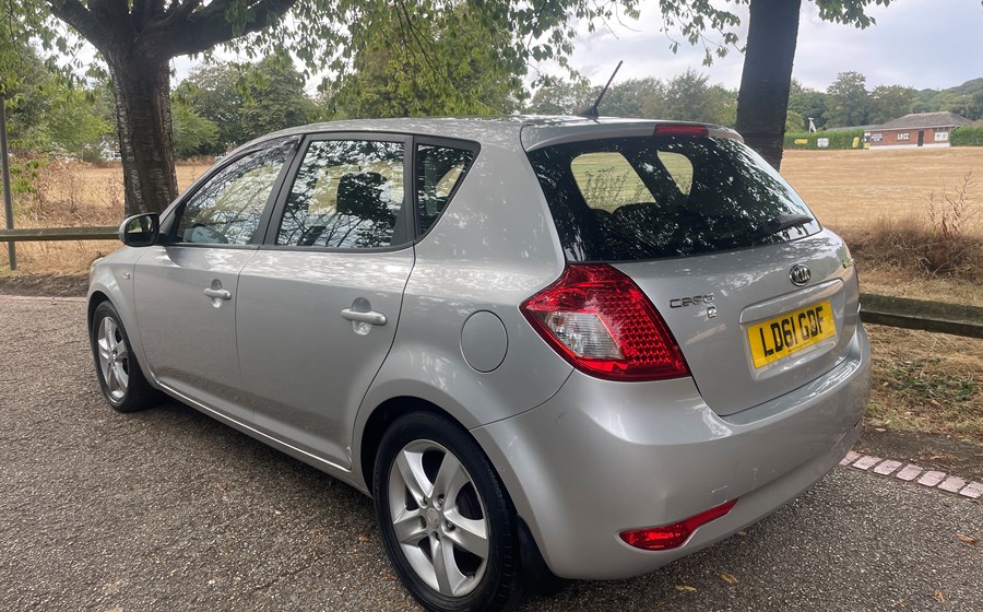 Kia Ceed 2 Ecodynamic 1.4 CRDi