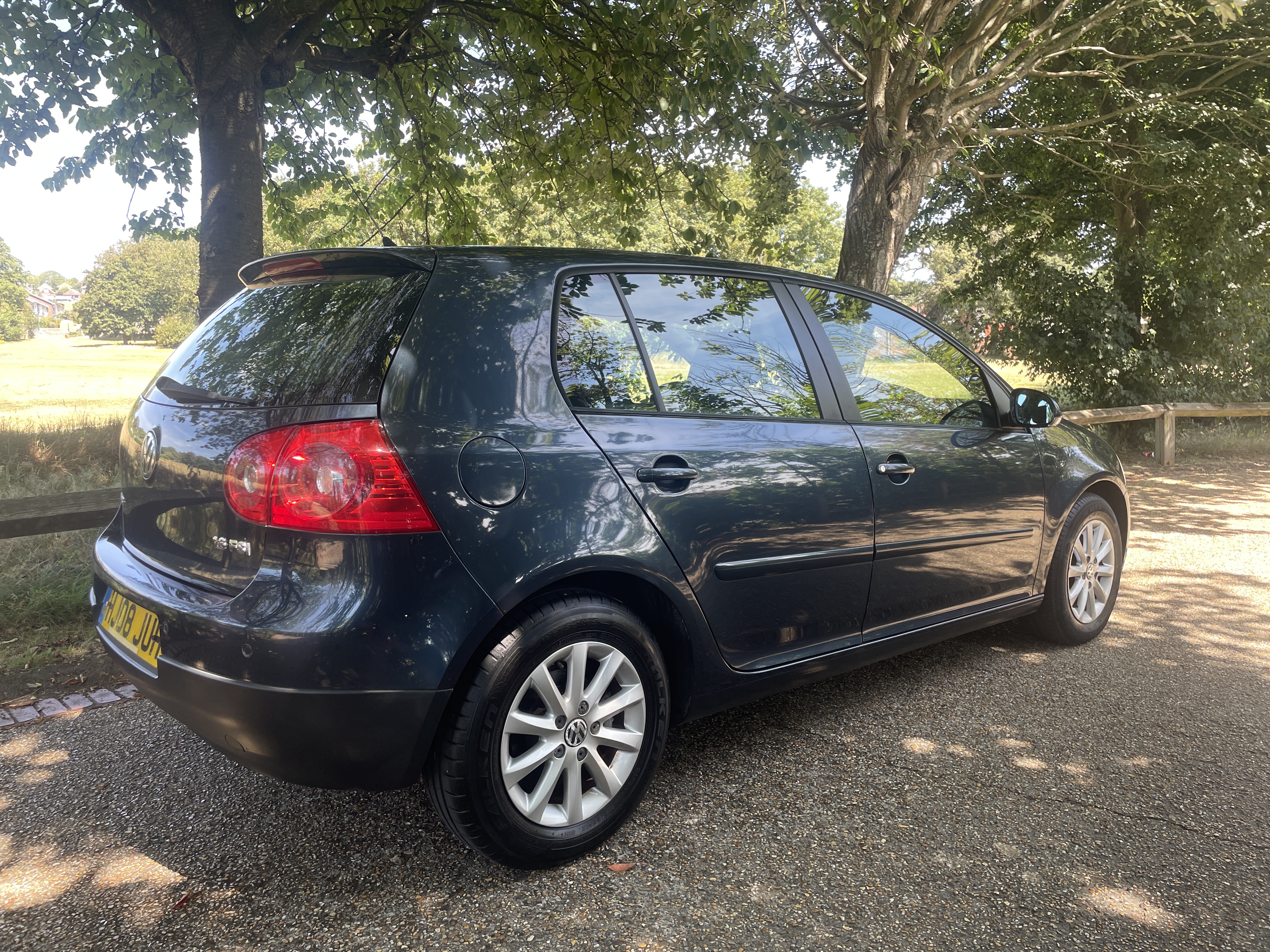 Volkswagen Golf Match 1.6 AUTOMATIC
