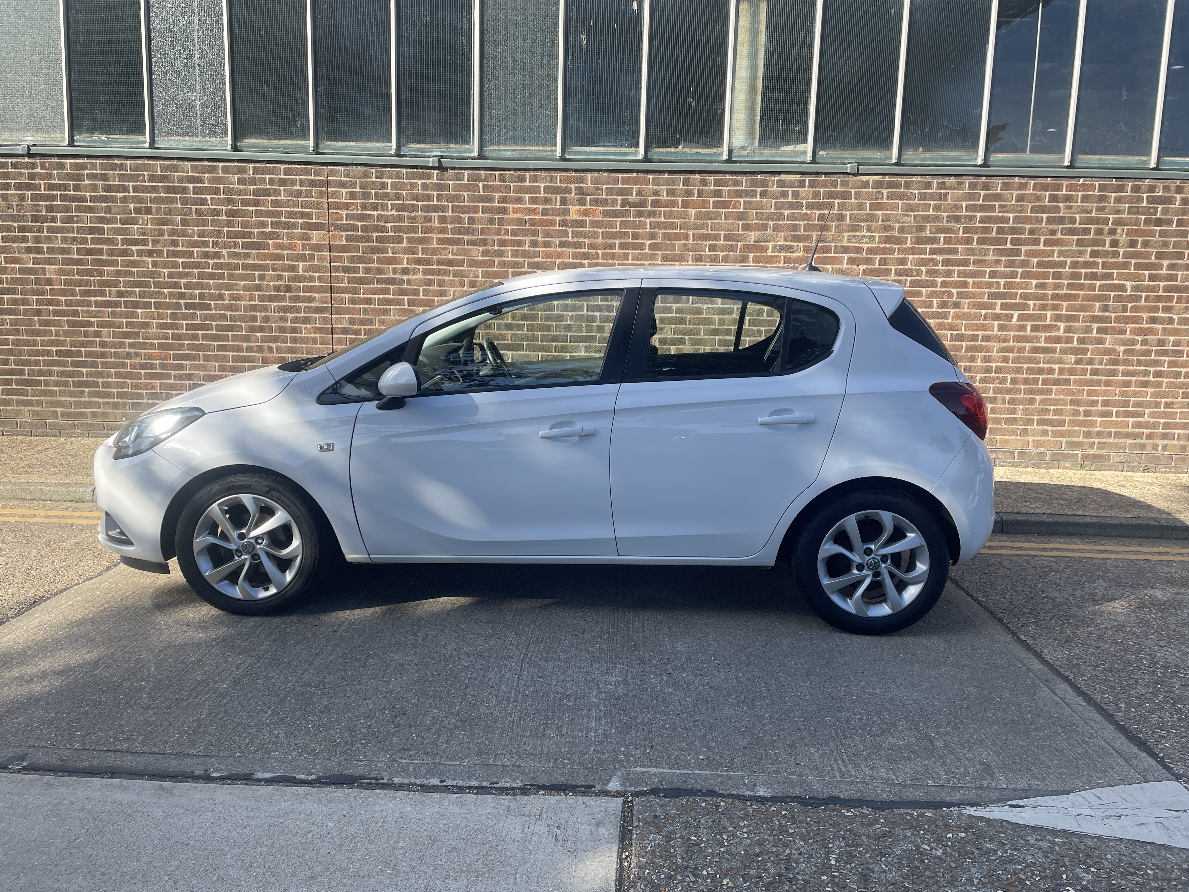 Vauxhall Corsa 1.2 Excite (1)
