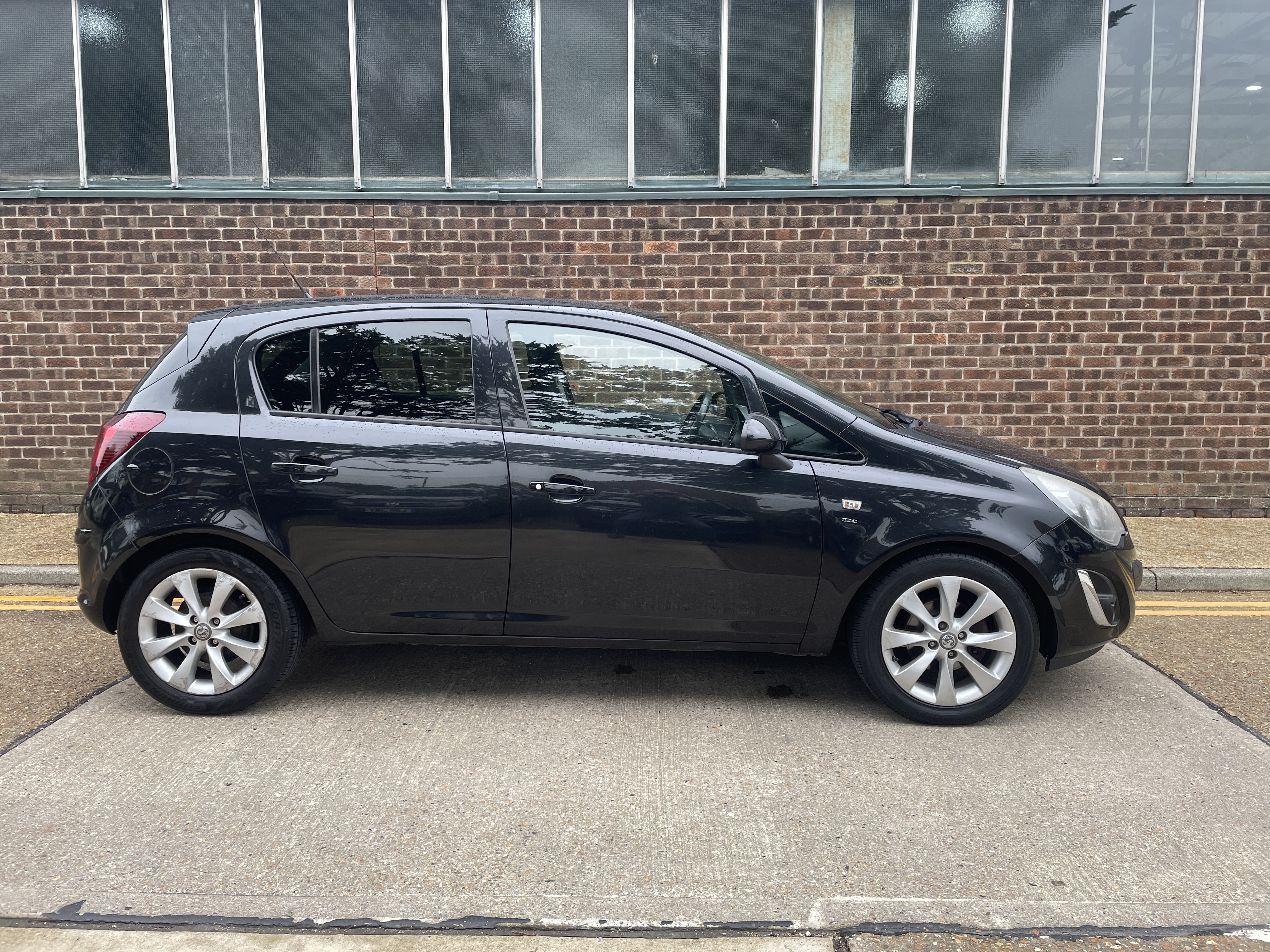 Vauxhall Corsa 1.2 SXi (1)