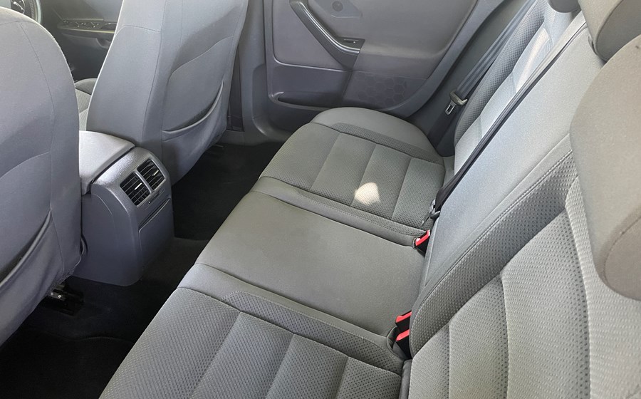 Volkswagen Golf Match 1.6 AUTOMATIC