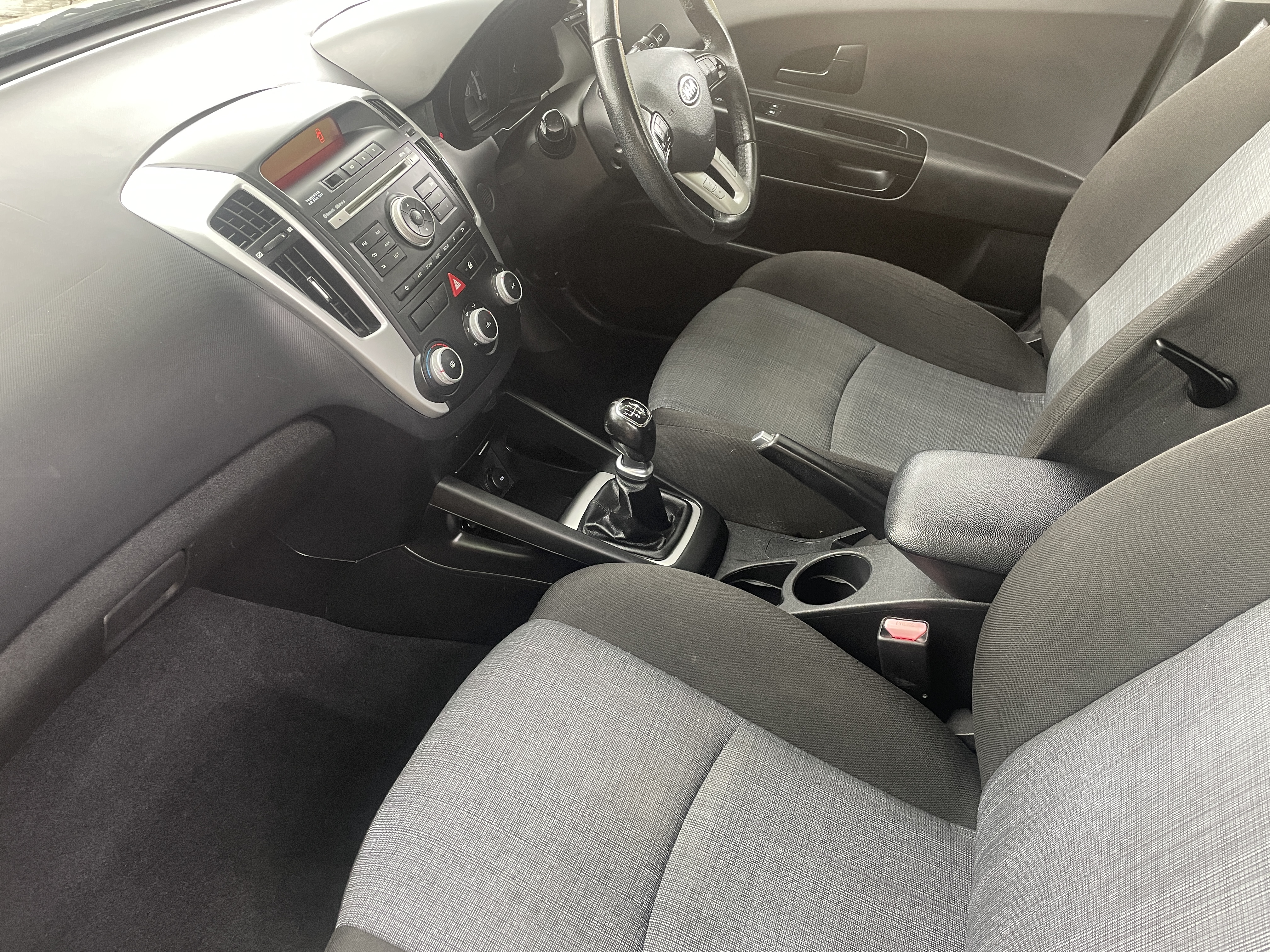 Kia Ceed 2 Ecodynamic 1.4 CRDi