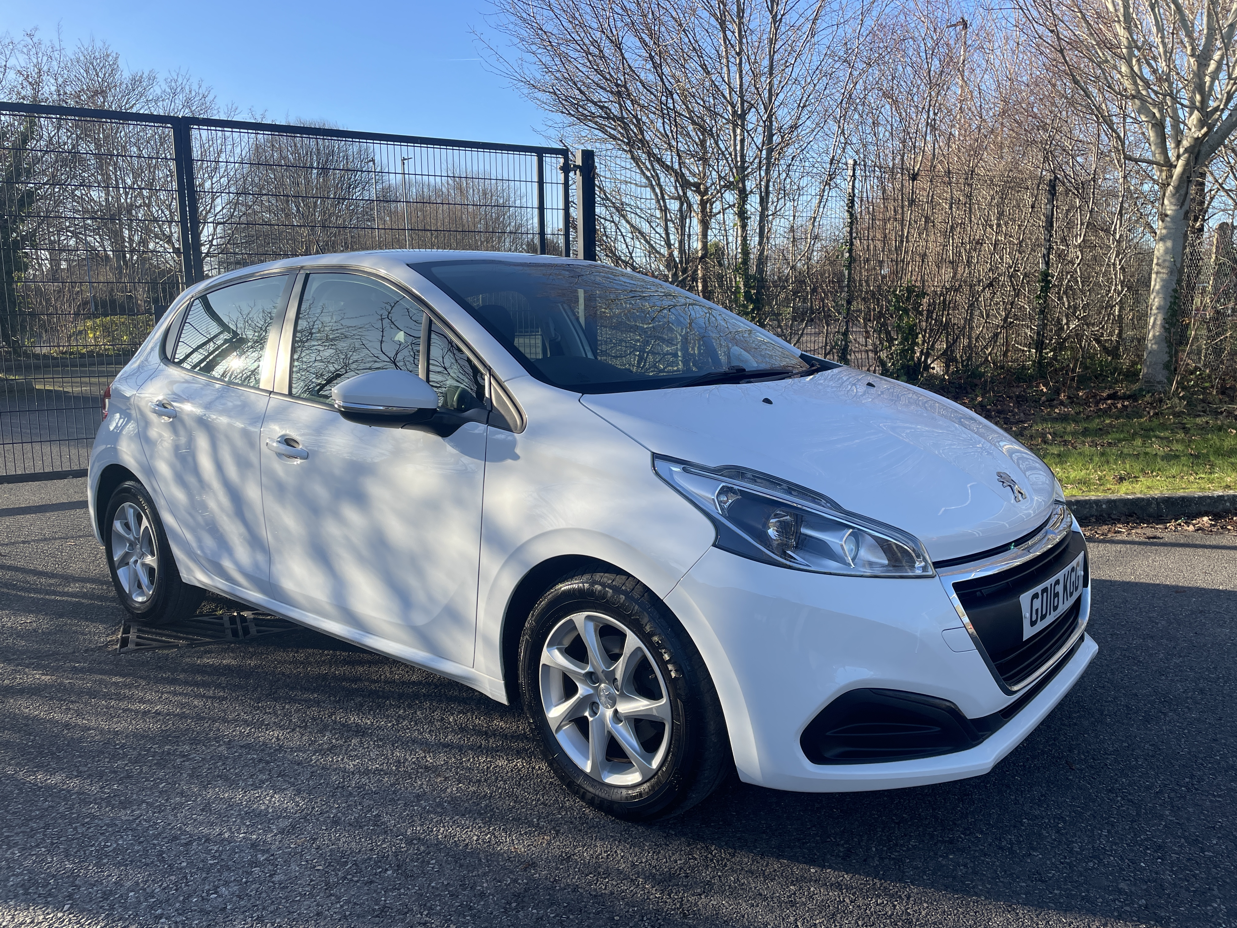 Peugeot 208 Active 1.0