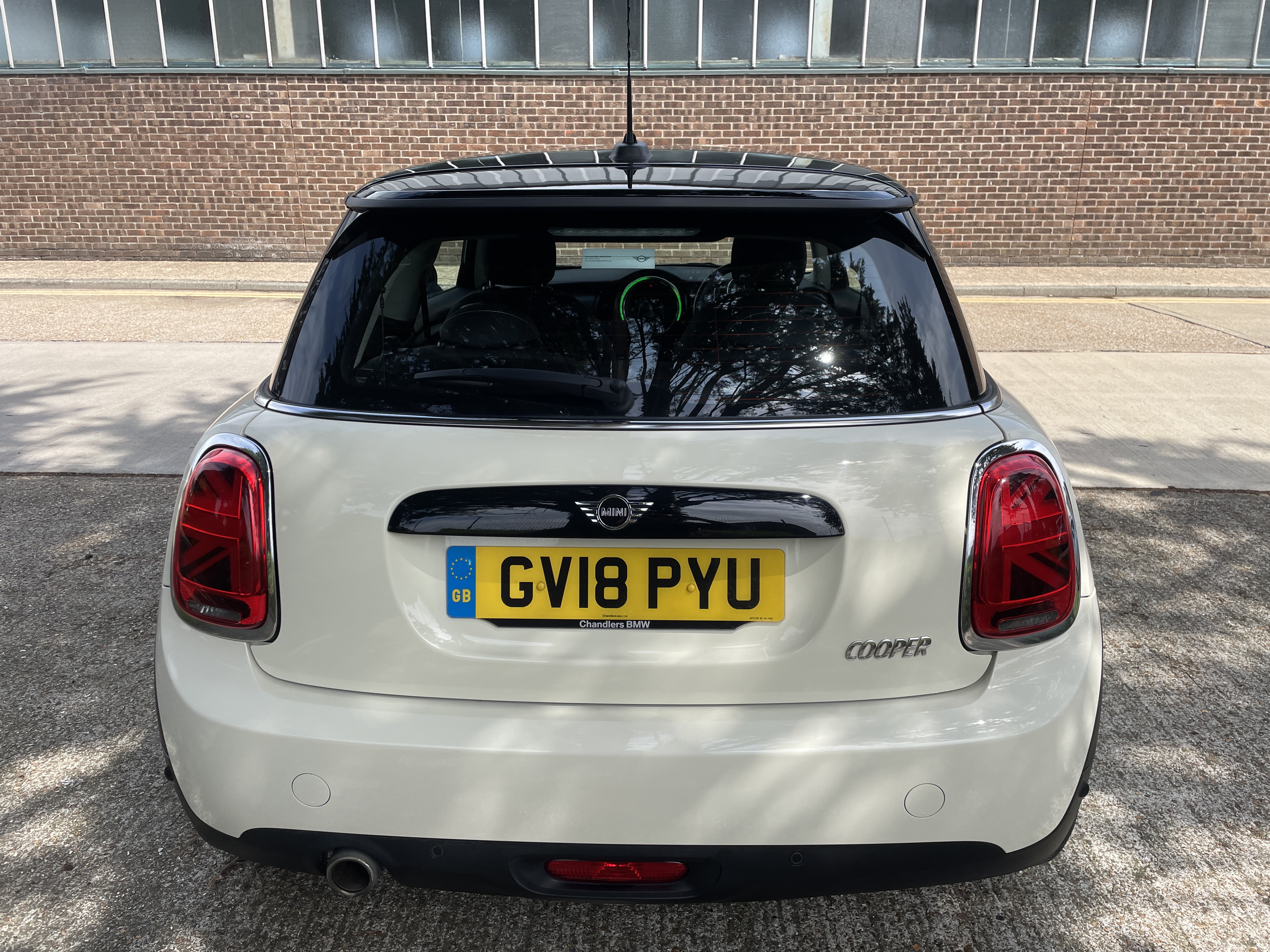 Mini Cooper 1.5 Automatic