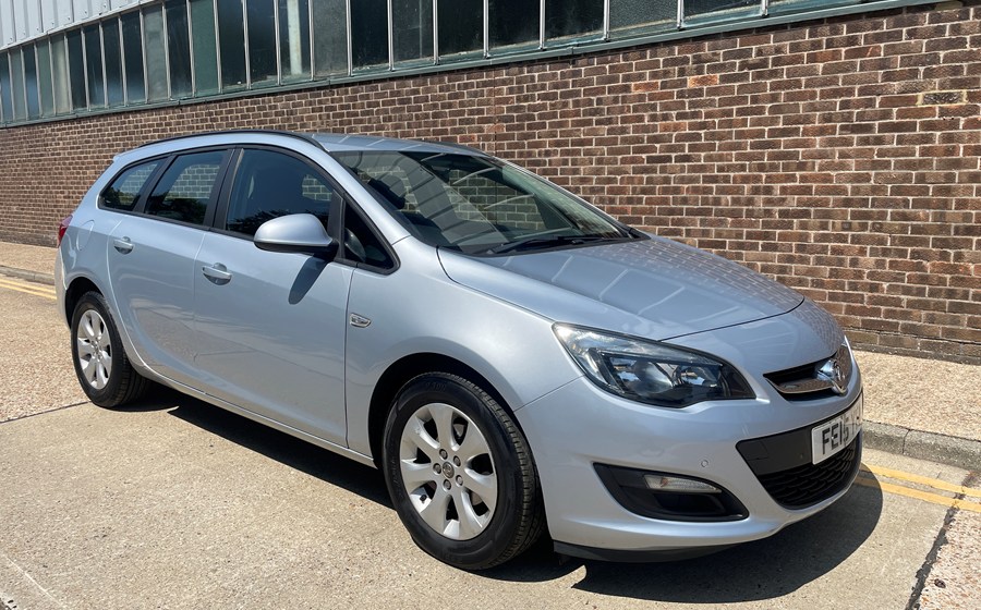 Vauxhall Astra 1.6 Design AUTOMATIC