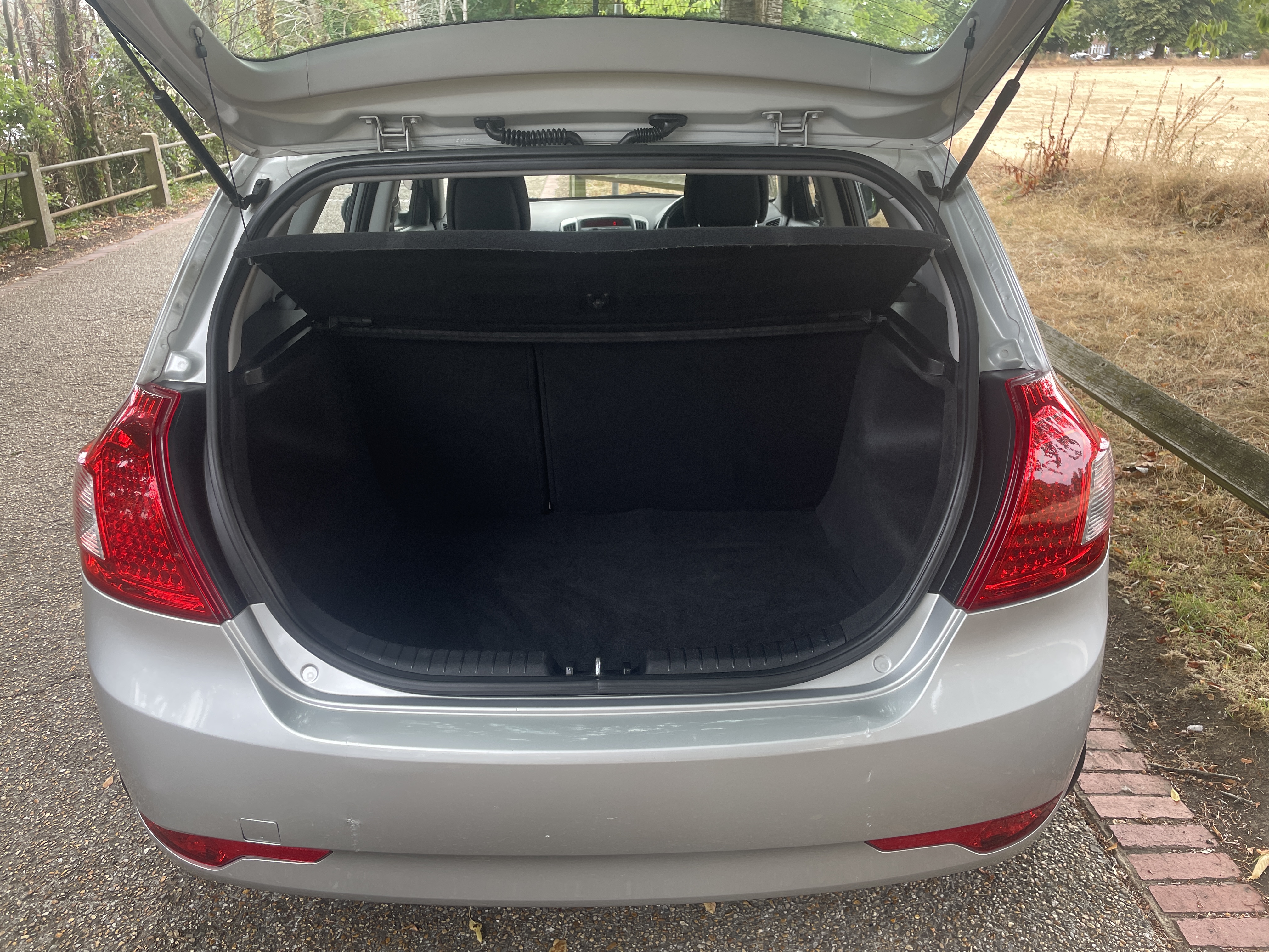 Kia Ceed 2 Ecodynamic 1.4 CRDi