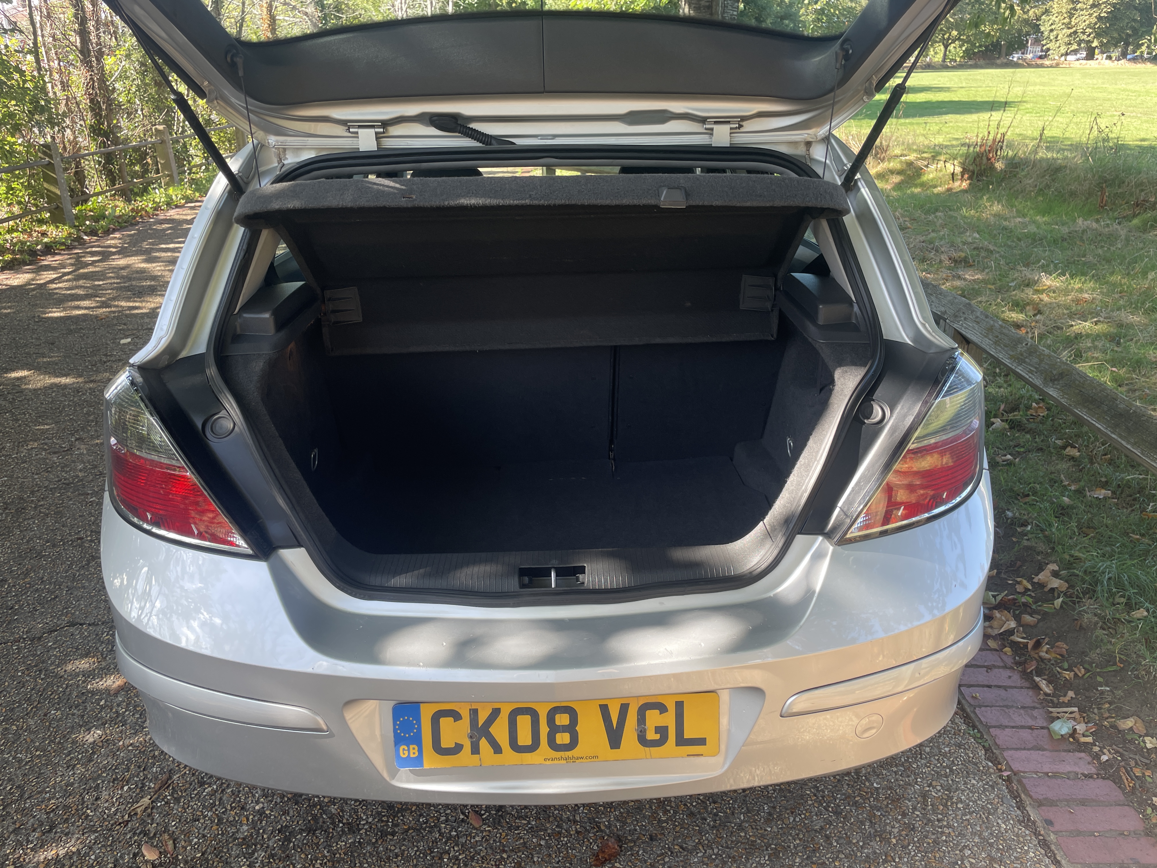 Vauxhall Astra 1.8 AUTOMATIC