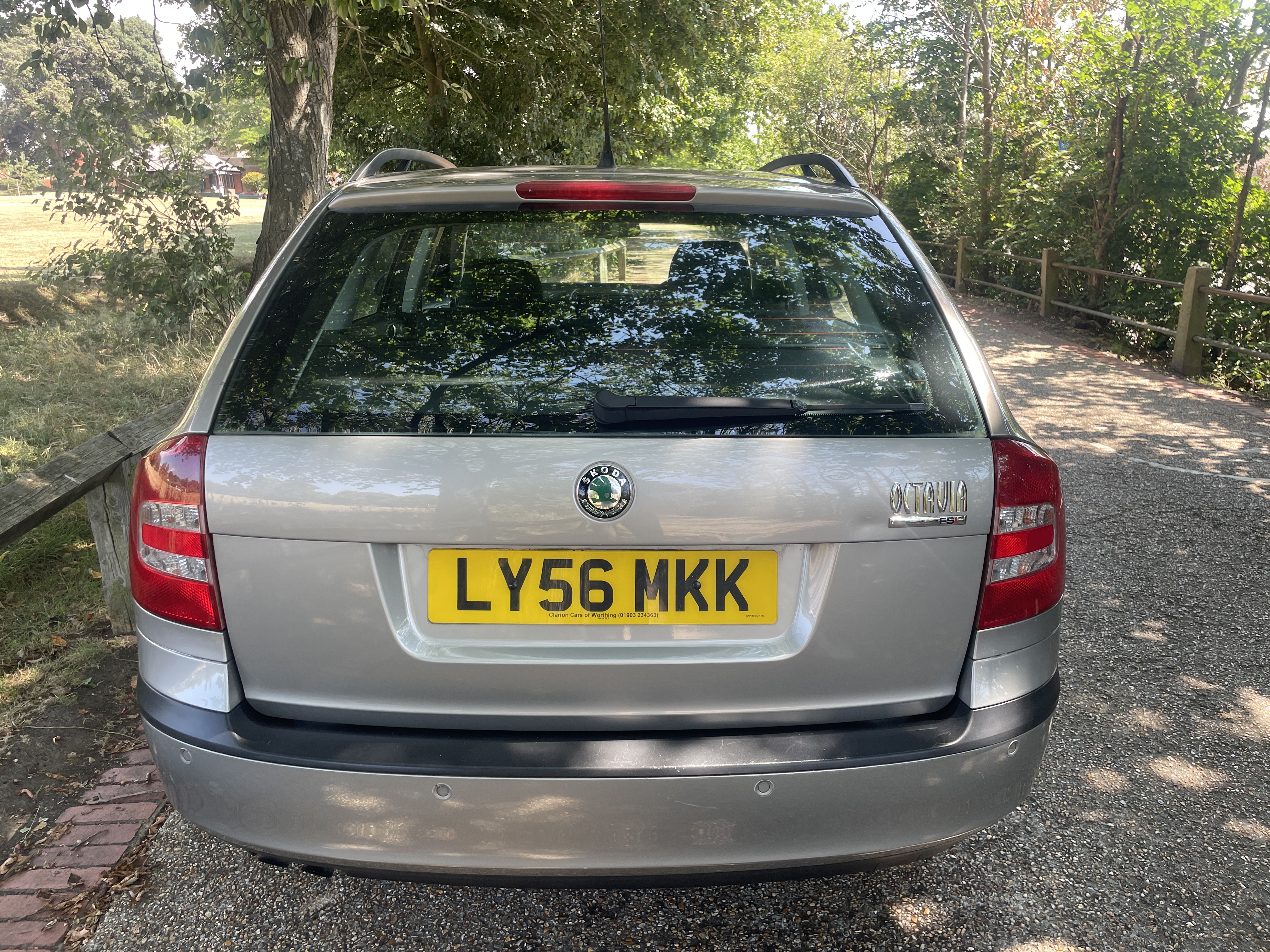 Skoda Octavia 2.0 Elegance AUTOMATIC Estate