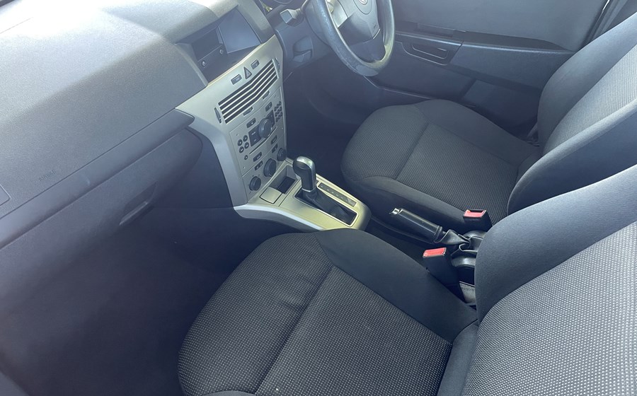 Vauxhall Astra 1.8 AUTOMATIC