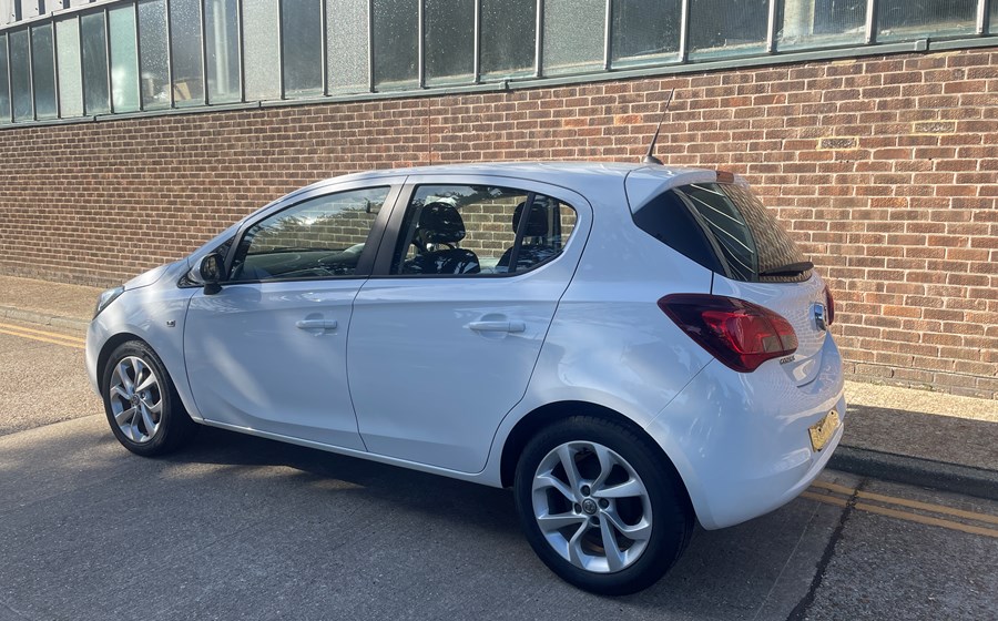 Vauxhall Corsa 1.2 Excite (1)