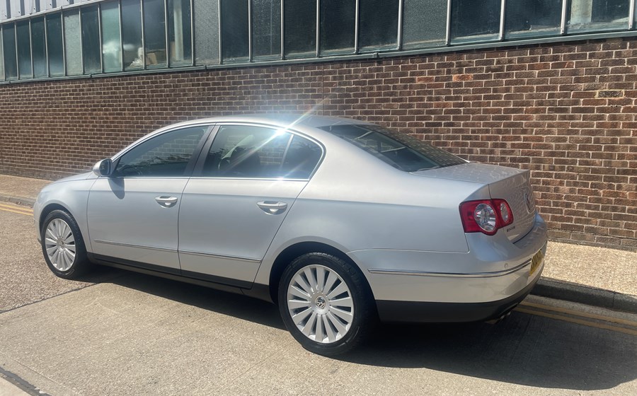 Volkswagen Passat Highline TDi 140