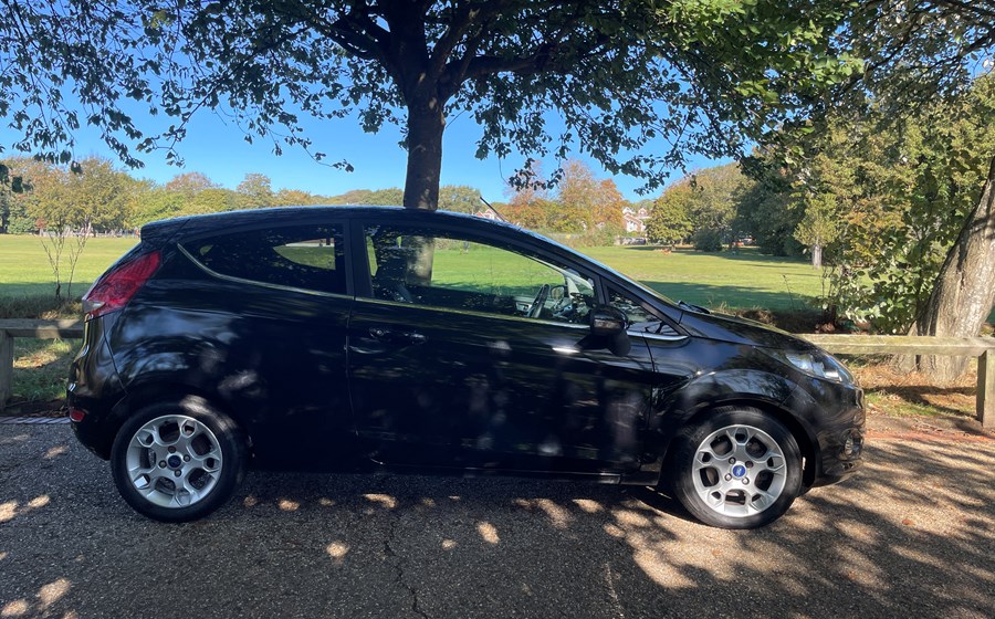 Ford Fiesta 1.4 Zetec AUTOMATIC