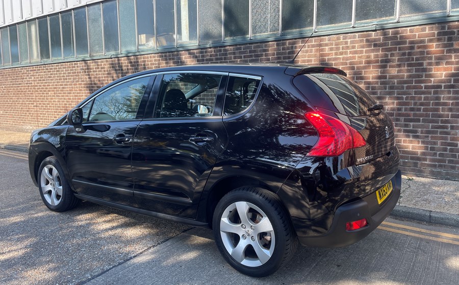 Peugeot 3008 Active 1.6 HDi